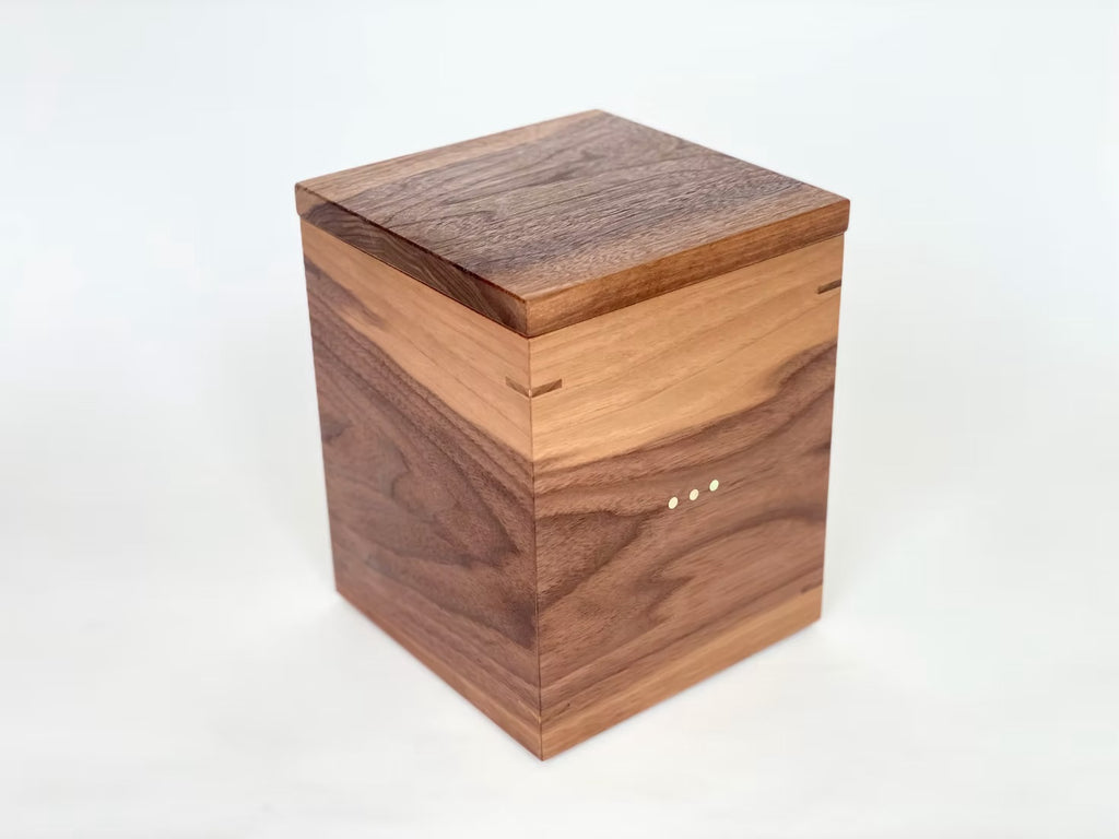 WALNUT                     with Mother of Pearl