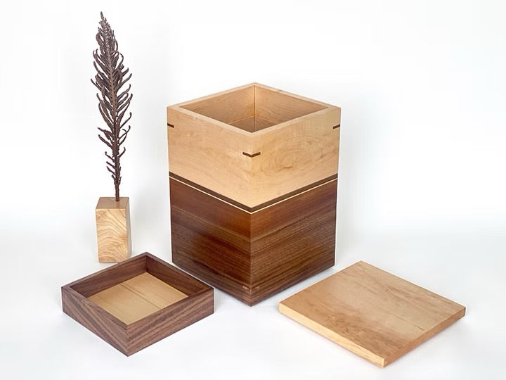 MAPLE & WALNUT with Nesting KeepsakeTray