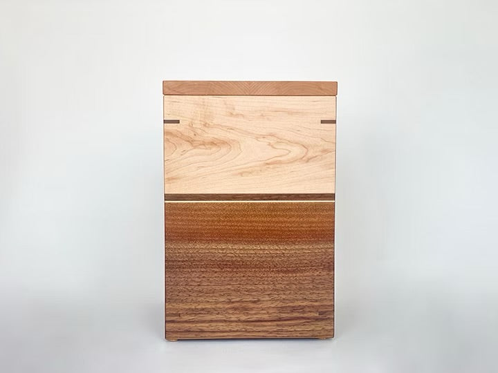 MAPLE & WALNUT with Nesting KeepsakeTray