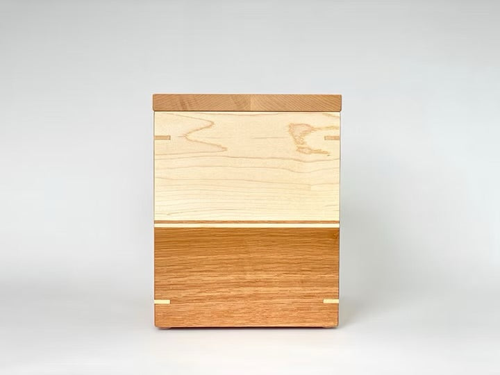 MAPLE & WHITE OAK