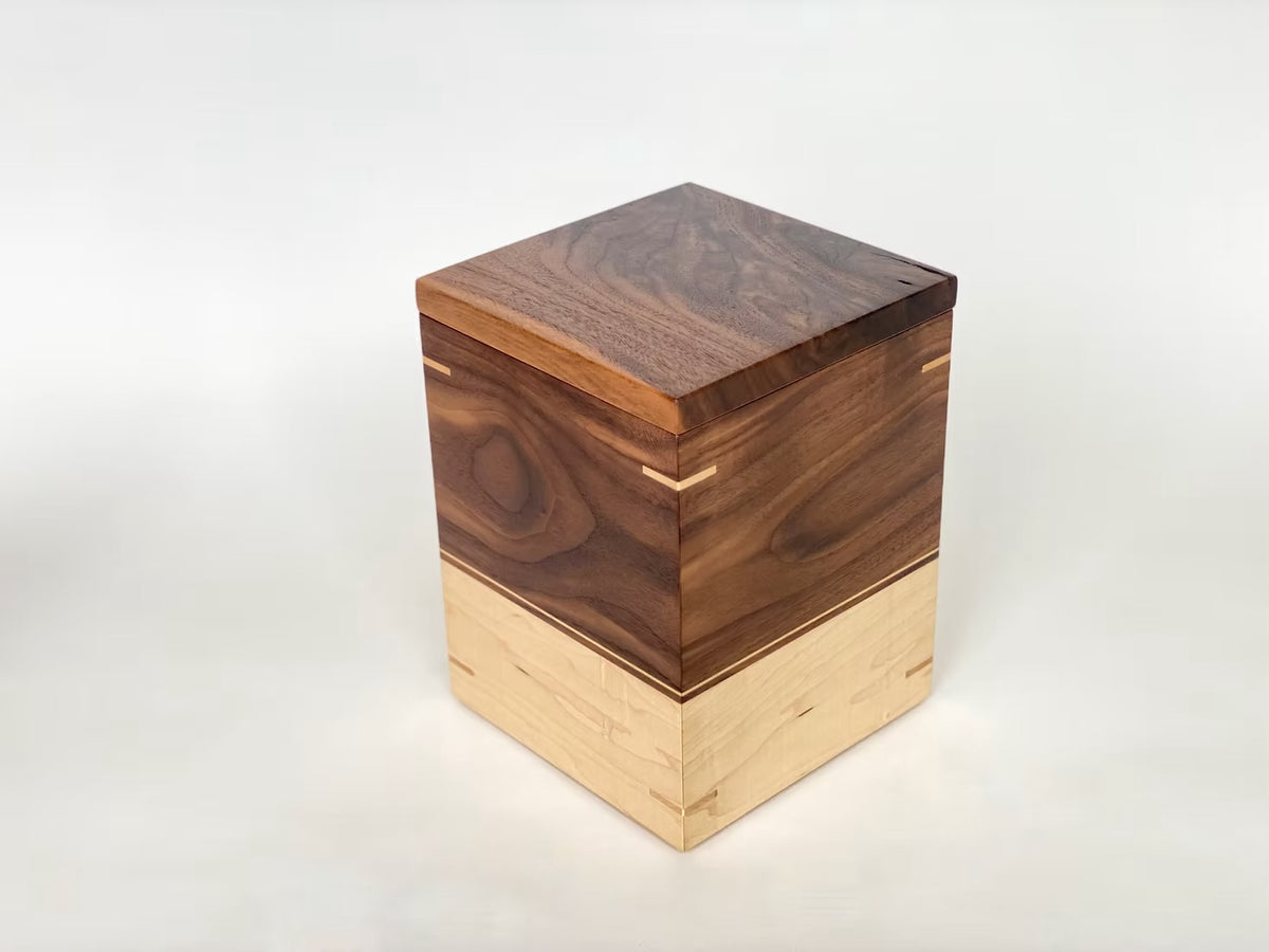 WALNUT & MAPLE