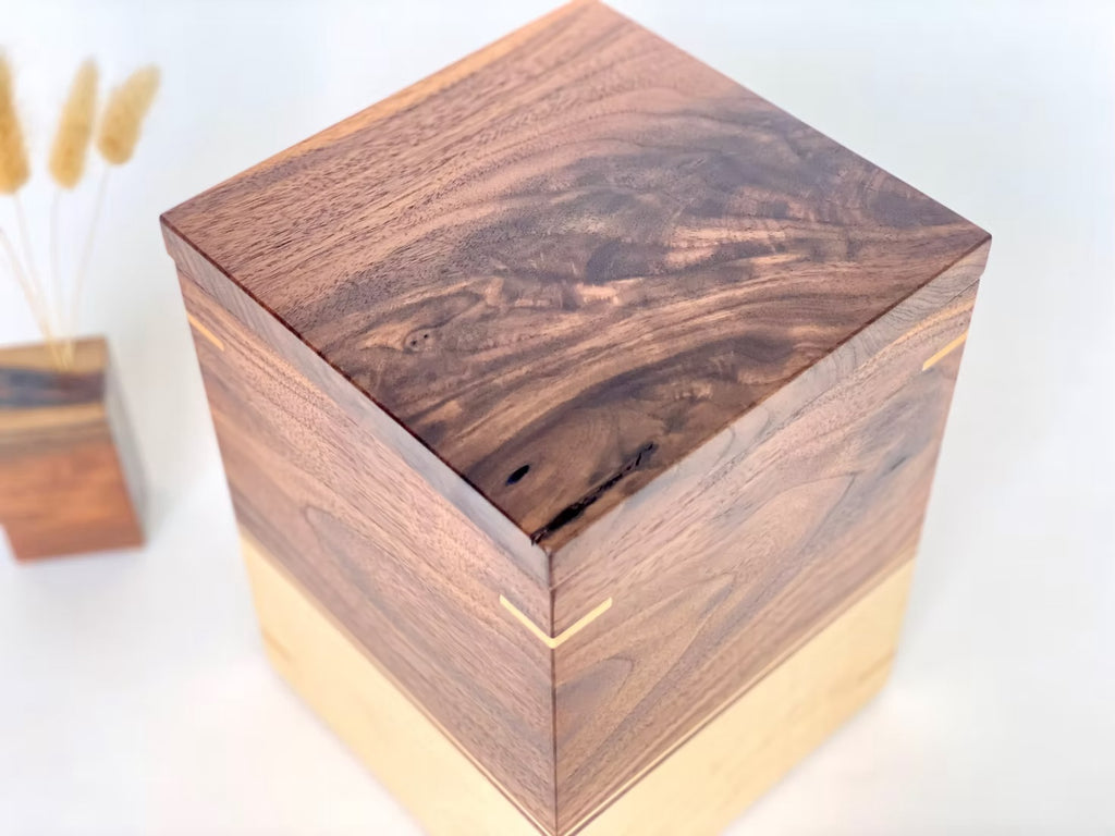 WALNUT & MAPLE